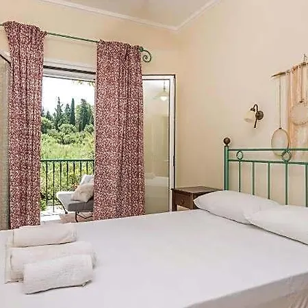 Liofyto 3* Laganas